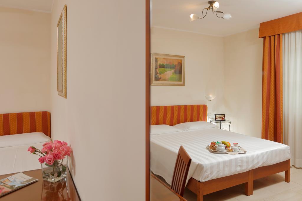 Hotel Michelangelo 3*