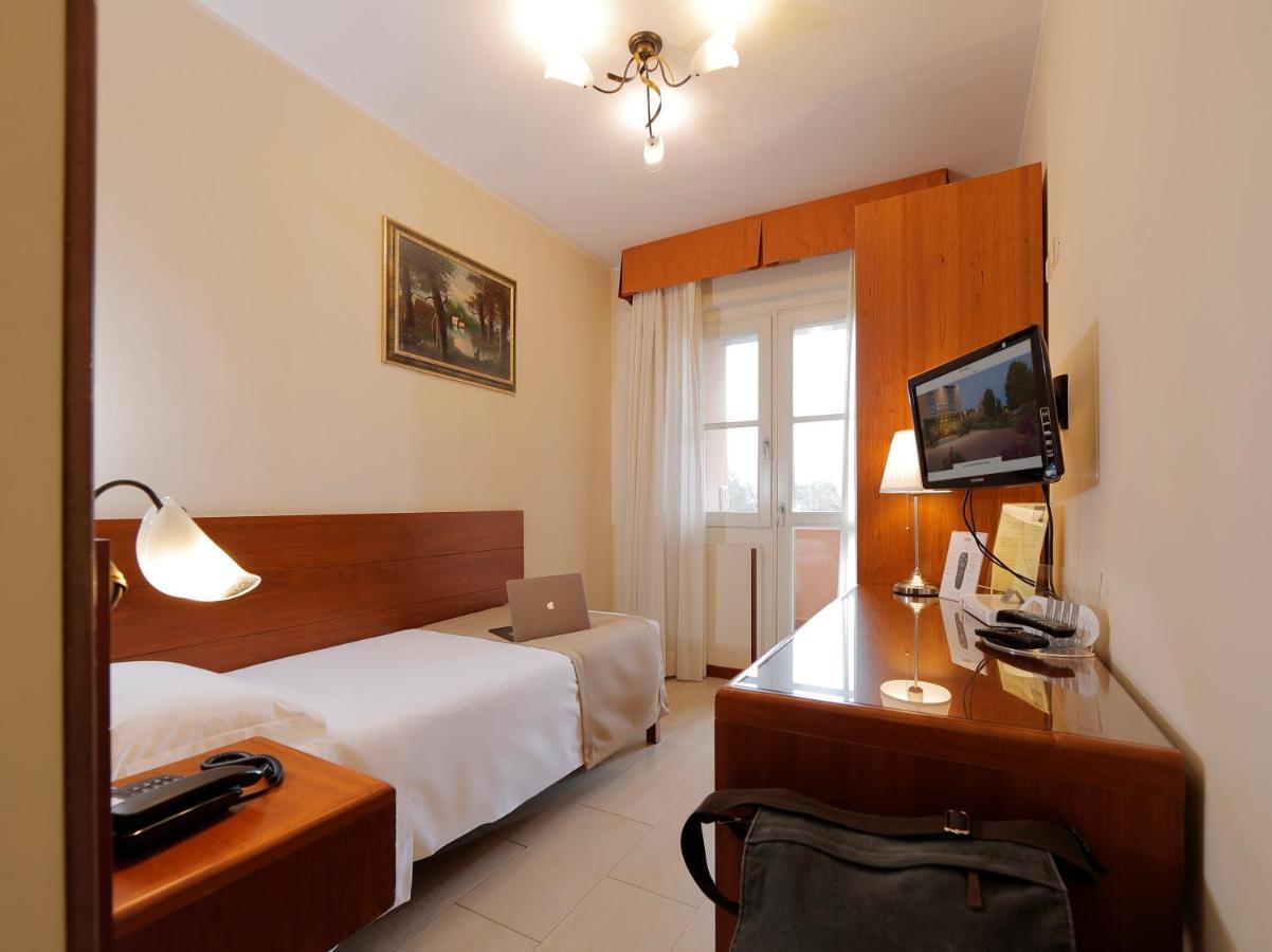 Michelangelo Hotel 3*